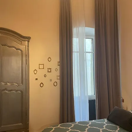 Central A Proximite De La Plage Apartment *