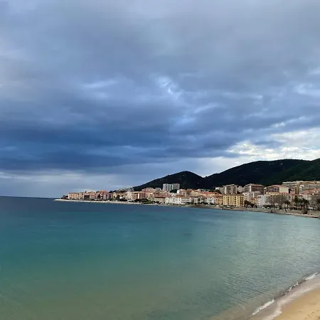 Apartment Central A Proximite De La Plage Ajaccio (Corsica)
