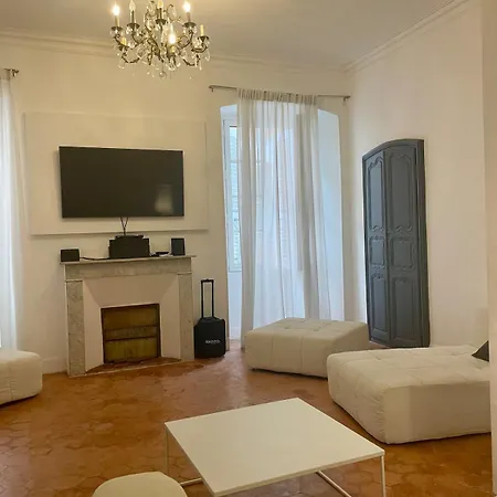 120 M2, Hyper Centre Cathedrale Proximite *