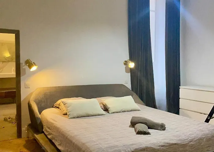 120 M2, Hyper Centre Cathedrale Proximite 阿雅克肖